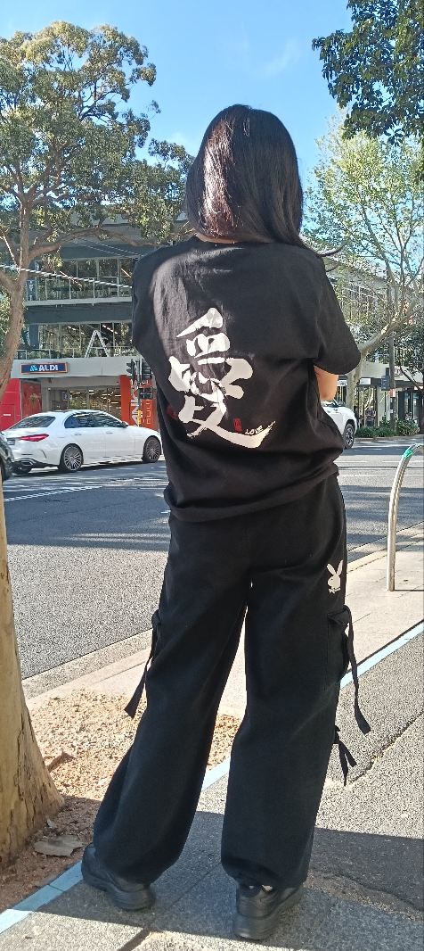 (Love , 愛)Exclusive Meaningful Chinese Calligraphy T-Shirt by Raymond Leung @Zensation Teahouse