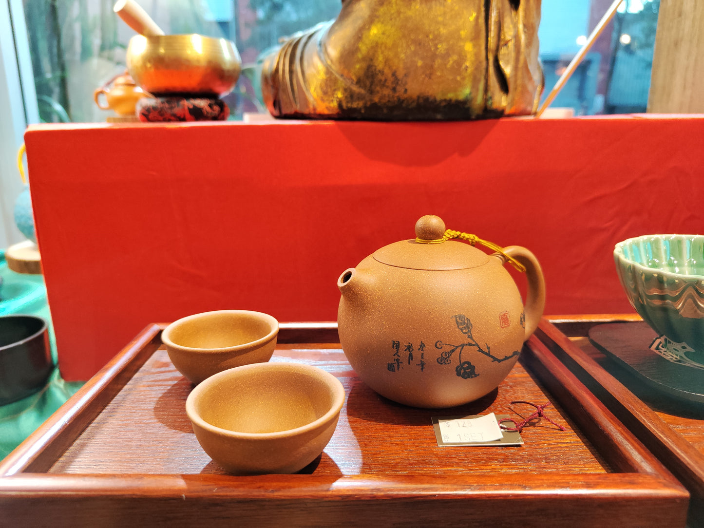 Teapot set with Tray